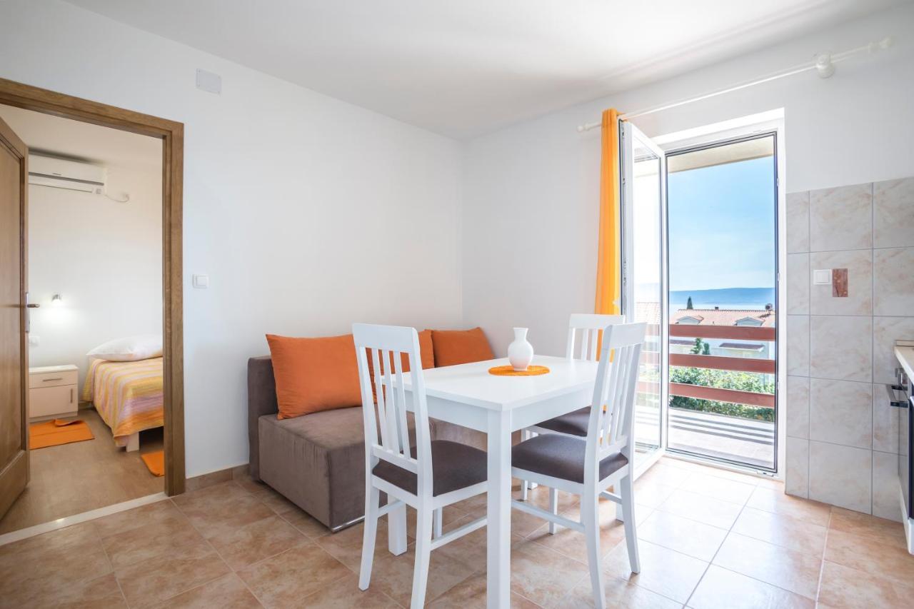 Apartmani Bezmalinovic Bol Buitenkant foto